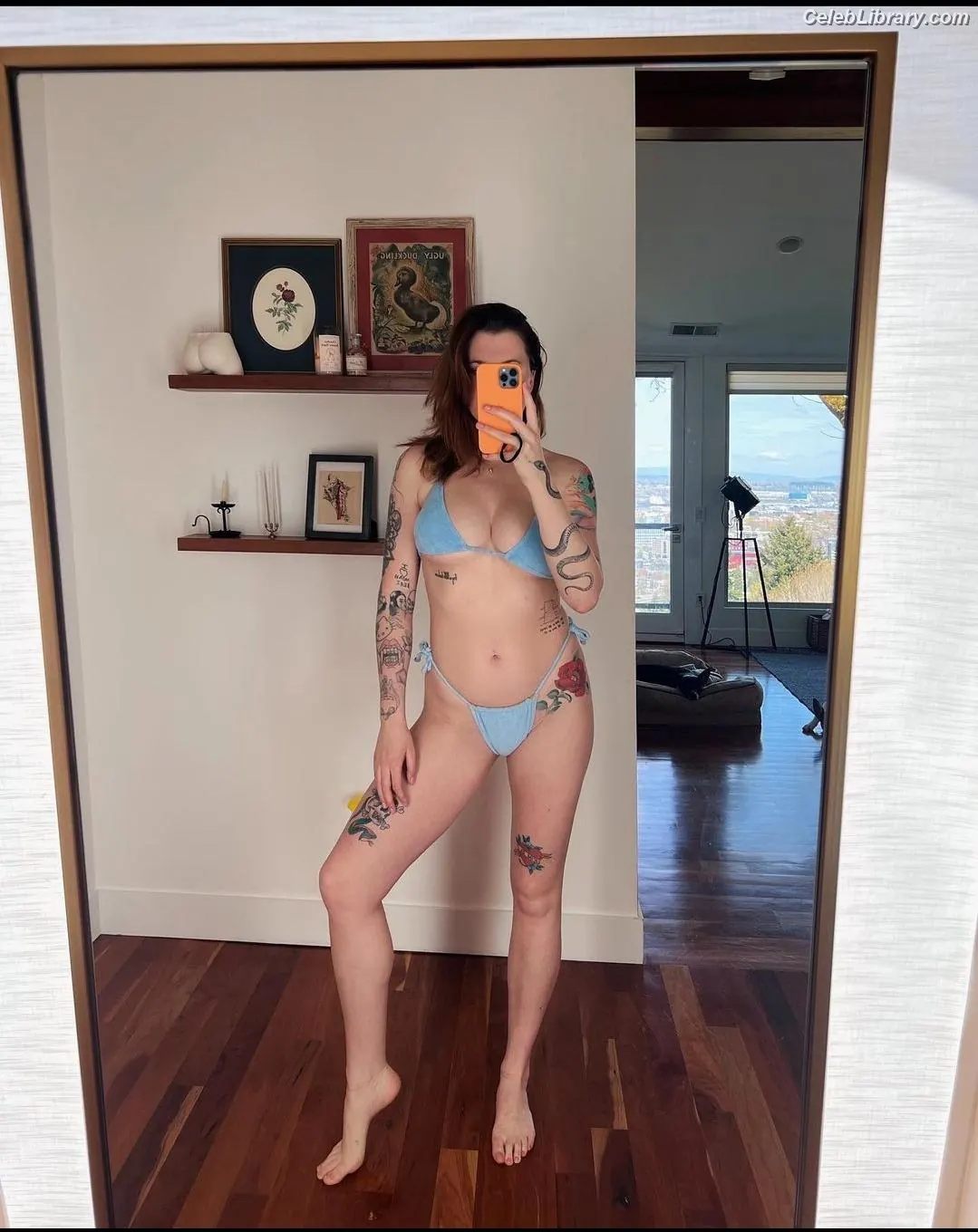 Ireland Baldwin photo 24 of 230