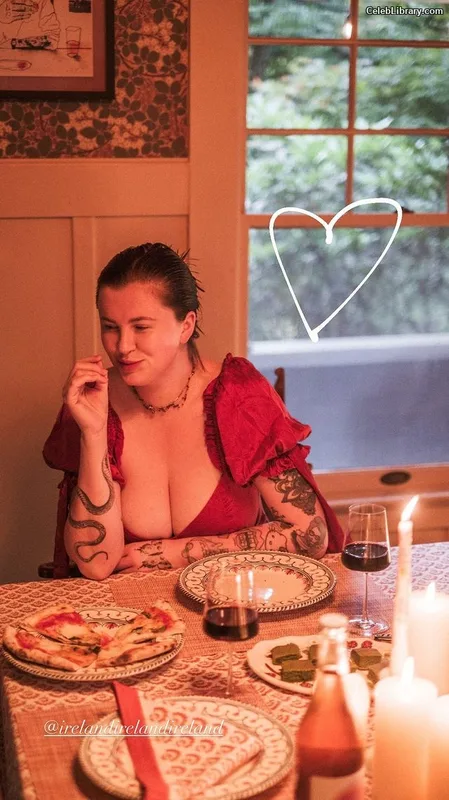 Ireland Baldwin photo 4 of 223