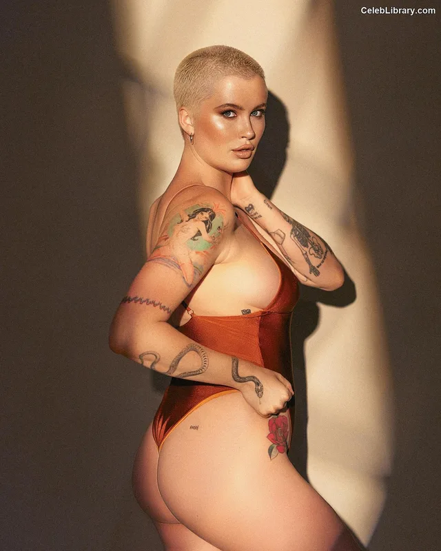 Ireland Baldwin photo 2 of 223