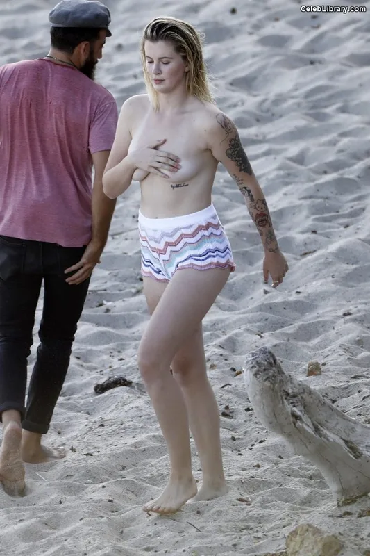 Ireland Baldwin photo 6 of 223