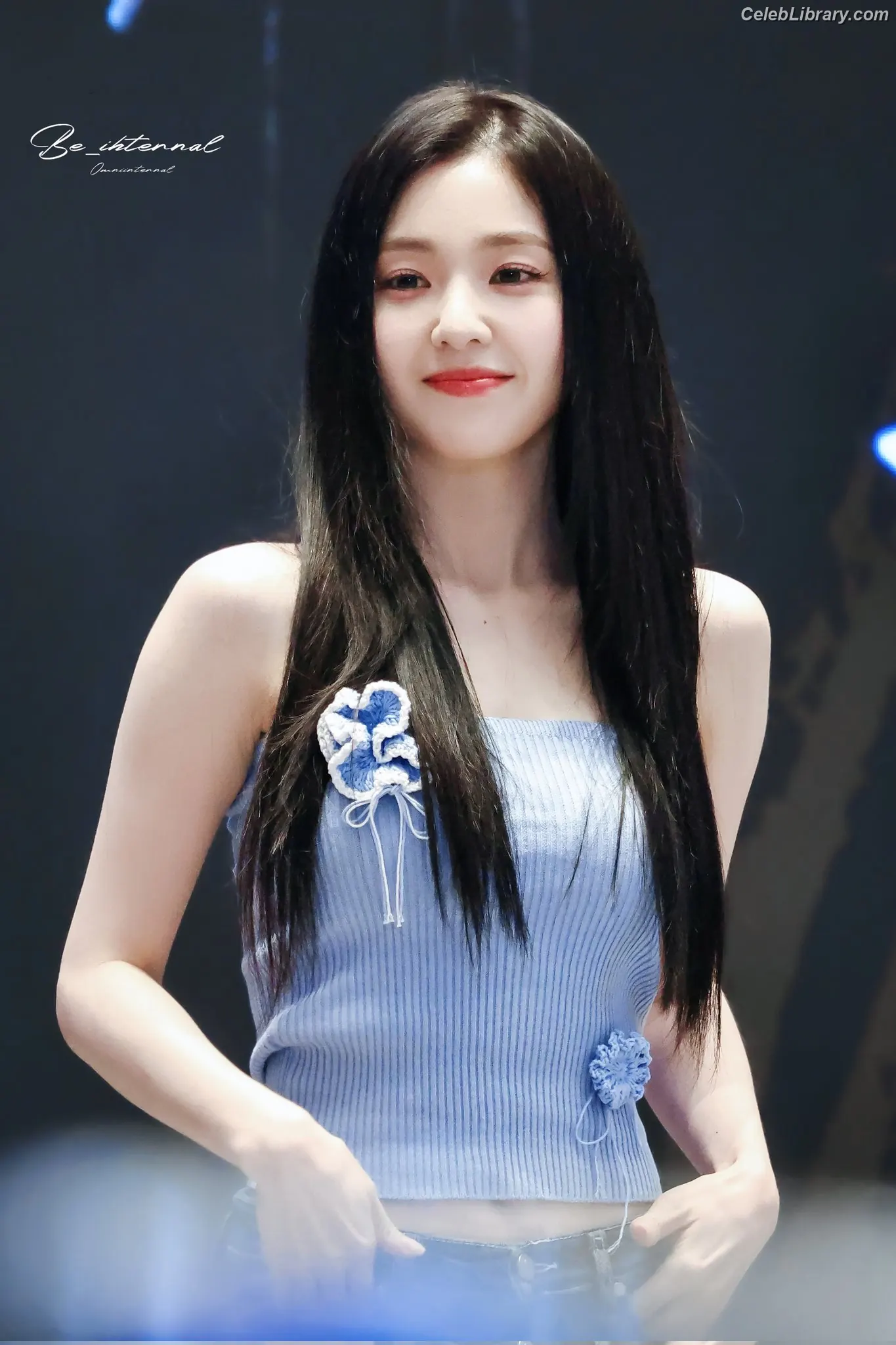 Irene (Red Velvet) photo 24 of 93