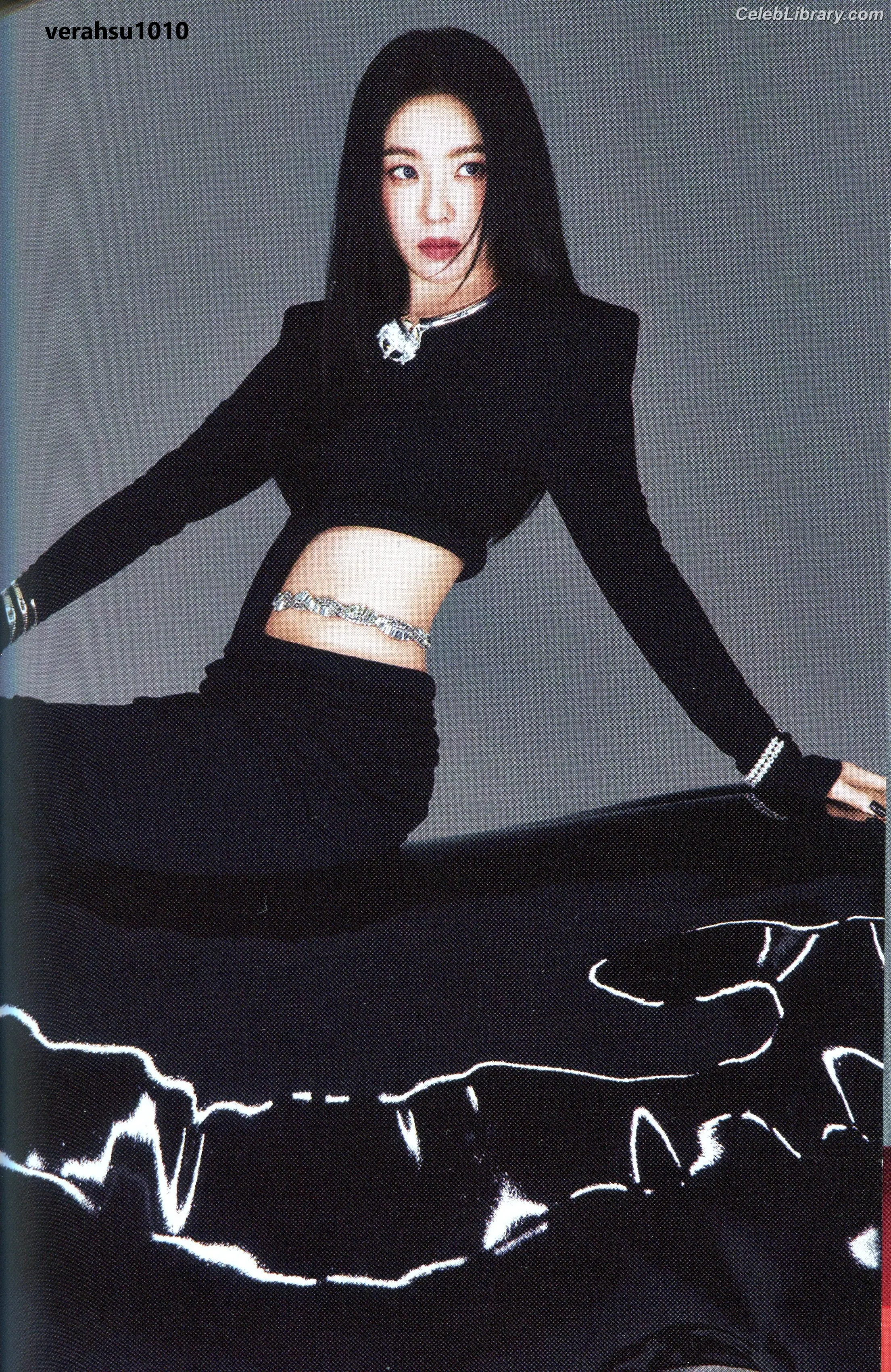 Irene (Red Velvet) photo 17 of 93