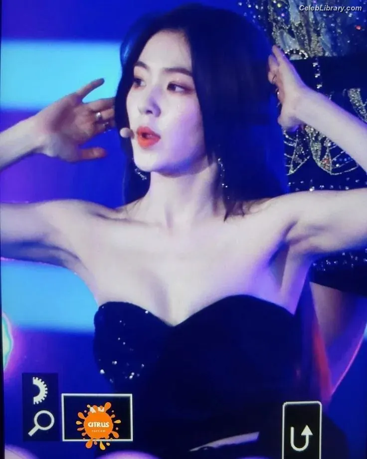 Irene  (Red Velvet) photo 7 of 93