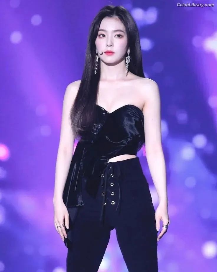 Irene  (Red Velvet) photo 12 of 93