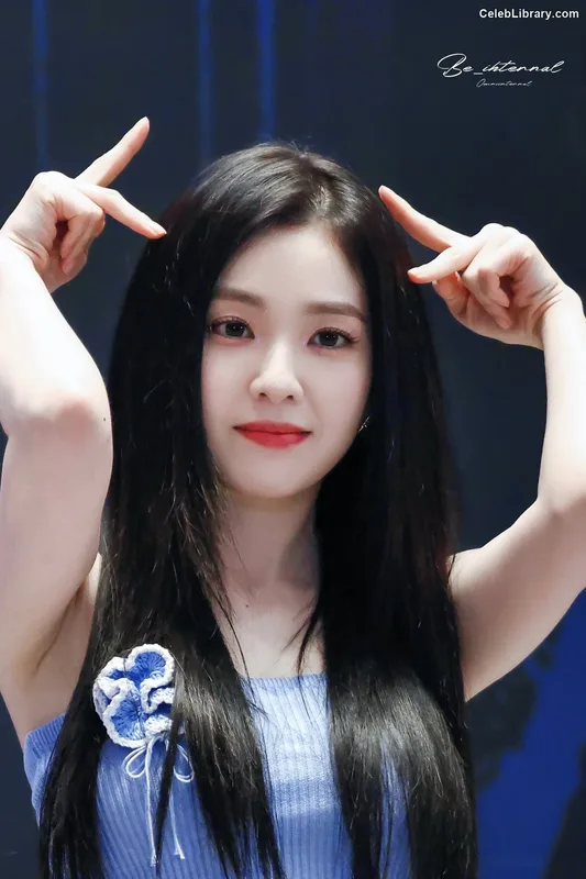 Irene (Red Velvet) photo 1 of 94