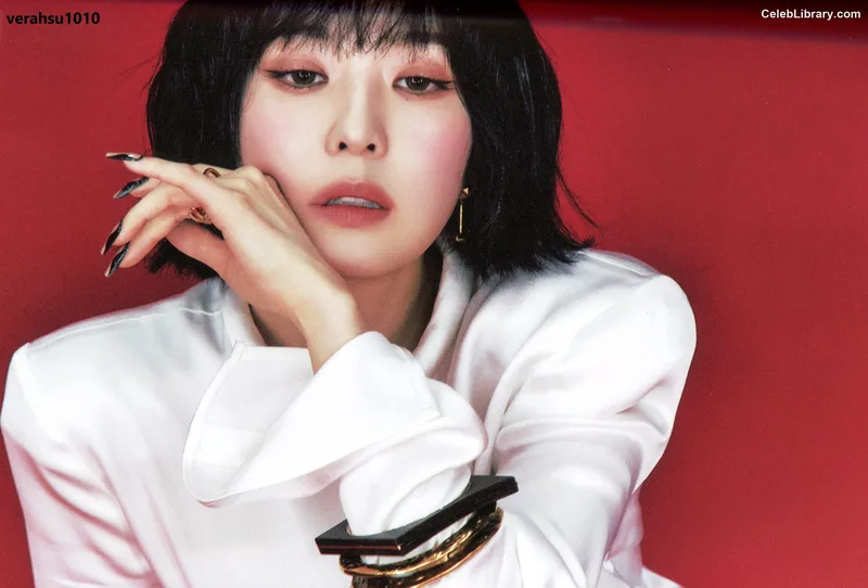 Irene (Red Velvet) photo 9 of 94