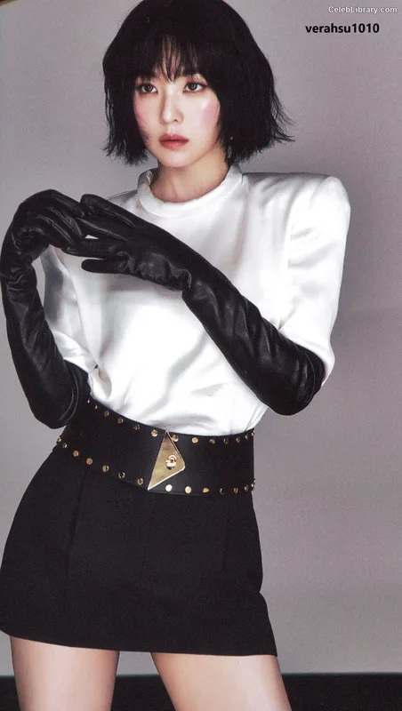 Irene  (Red Velvet) photo 3 of 94