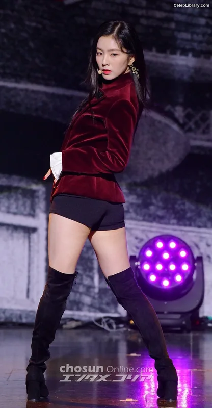 Irene  (Red Velvet) photo 6 of 94