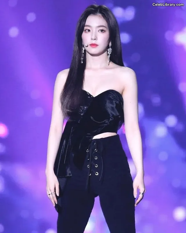 Irene  (Red Velvet) photo 12 of 94