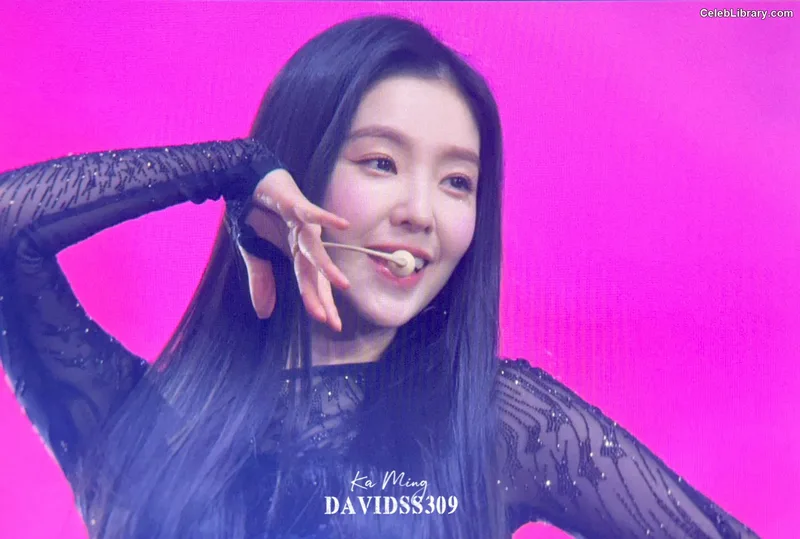 Irene  (Red Velvet) photo 21 of 94