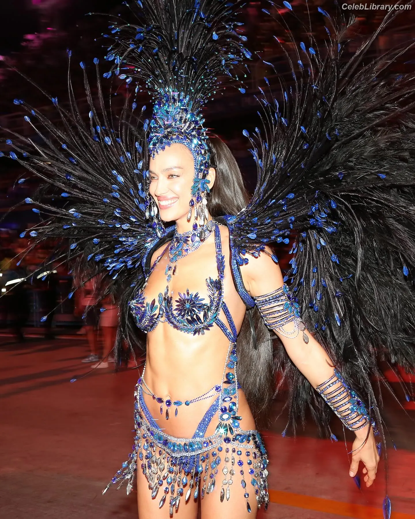 Irina Shayk photo 22 of 1221