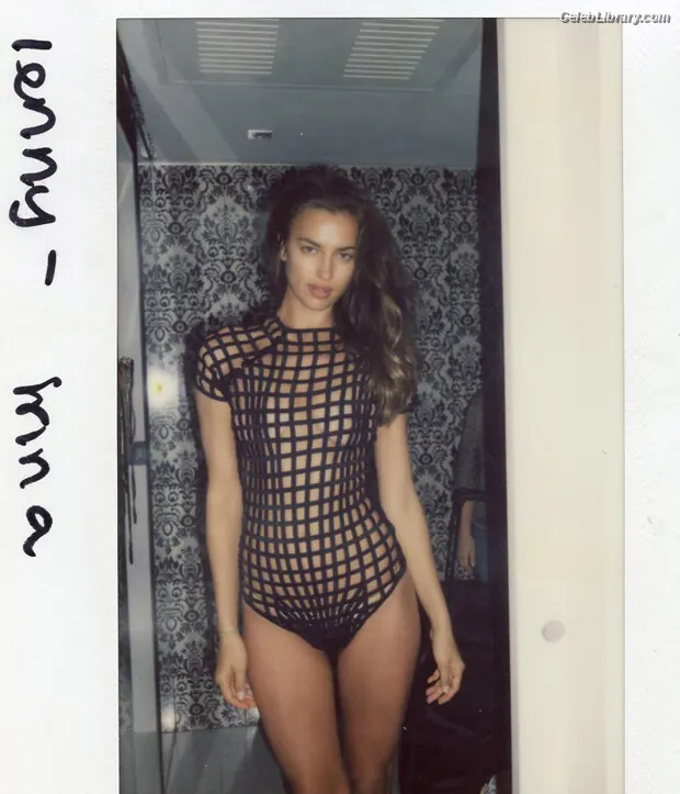 Irina Shayk photo 3 of 1221