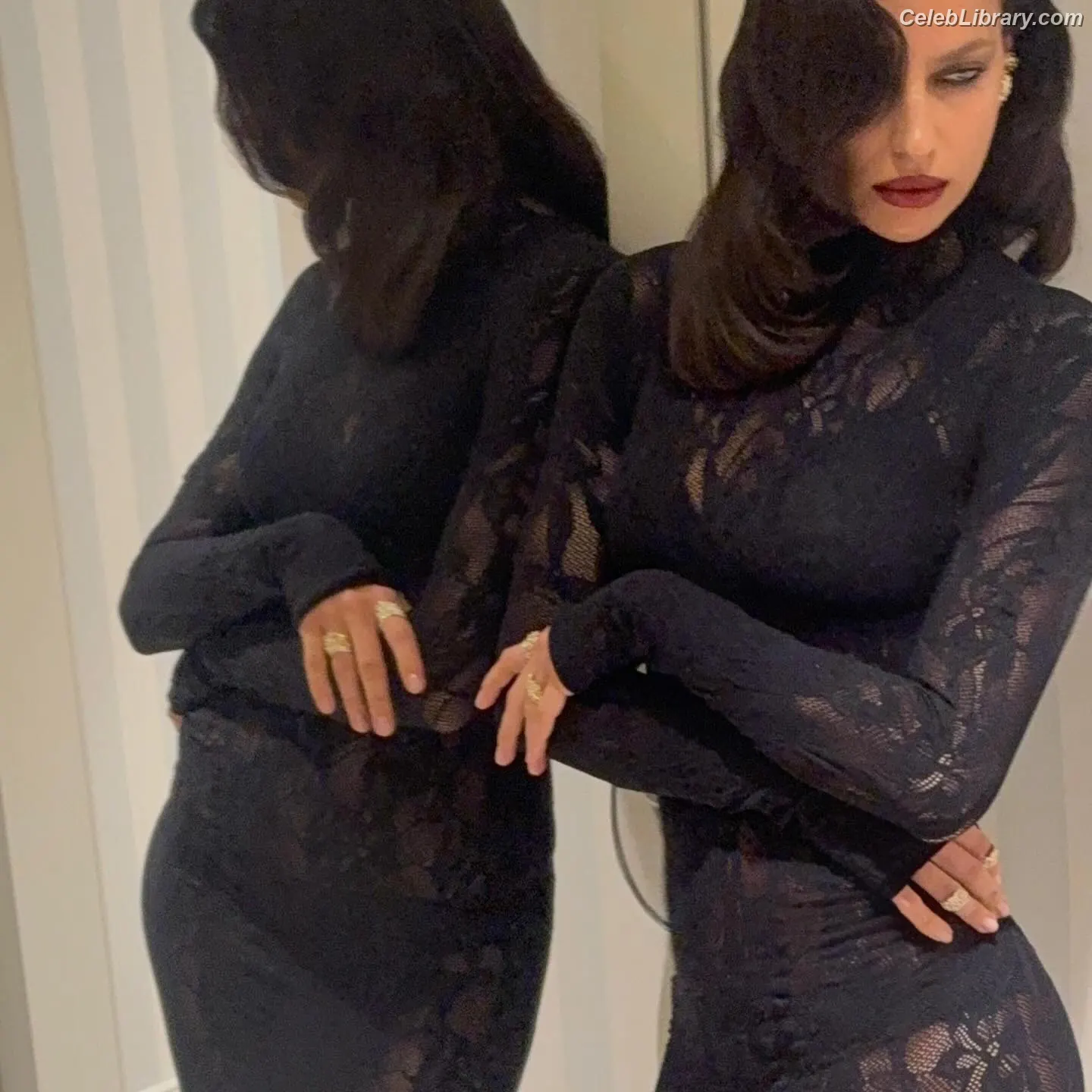 Irina Shayk photo 11 of 1221