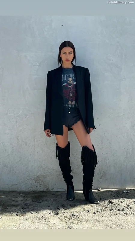 Irina Shayk photo 20 of 1219