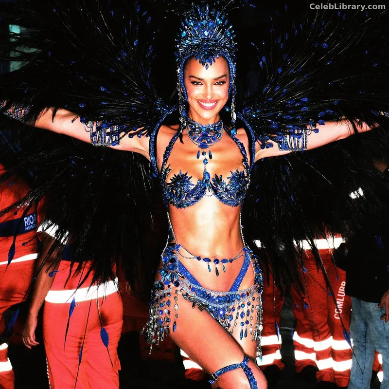 Irina Shayk photo 13 of 1219