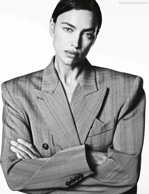 Irina Shayk photo 12 of 1219