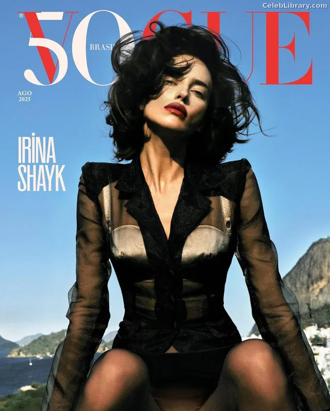 Irina Shayk photo 3 of 1219