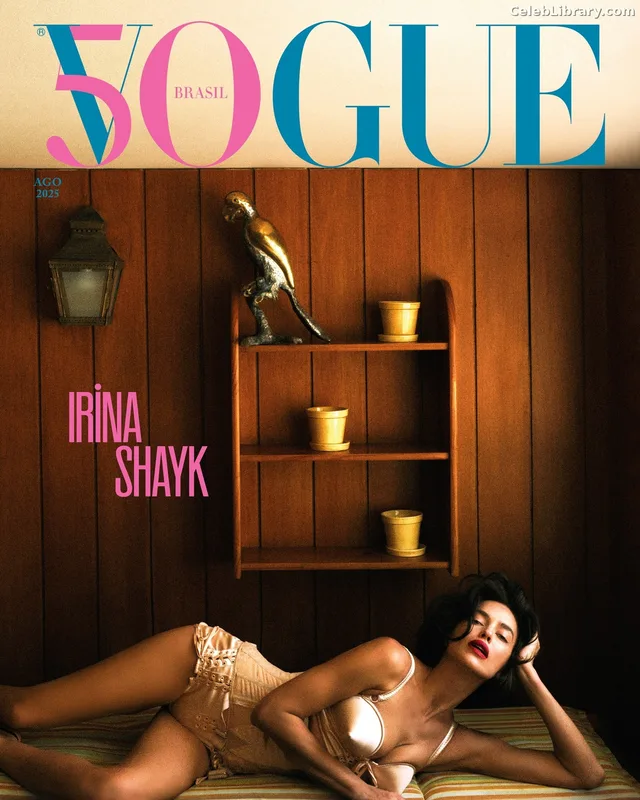 Irina Shayk photo 4 of 1219