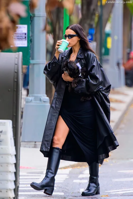 Irina Shayk photo 17 of 1219