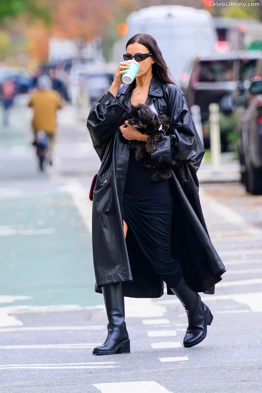 Irina Shayk photo 18 of 1219