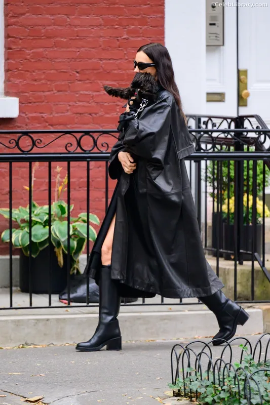 Irina Shayk photo 22 of 1219
