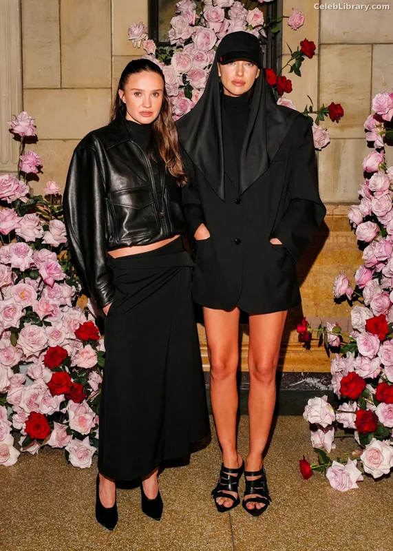 Irina Shayk photo 19 of 1219