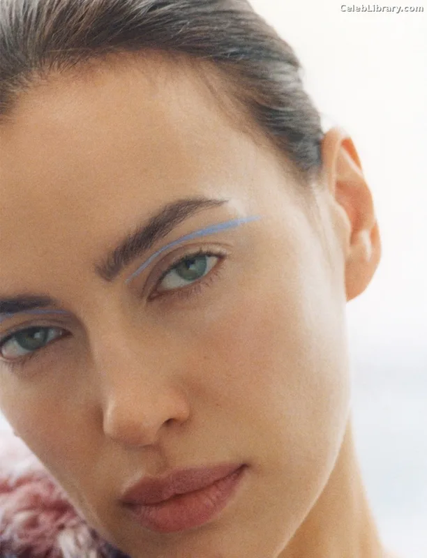 Irina Shayk photo 18 of 1219