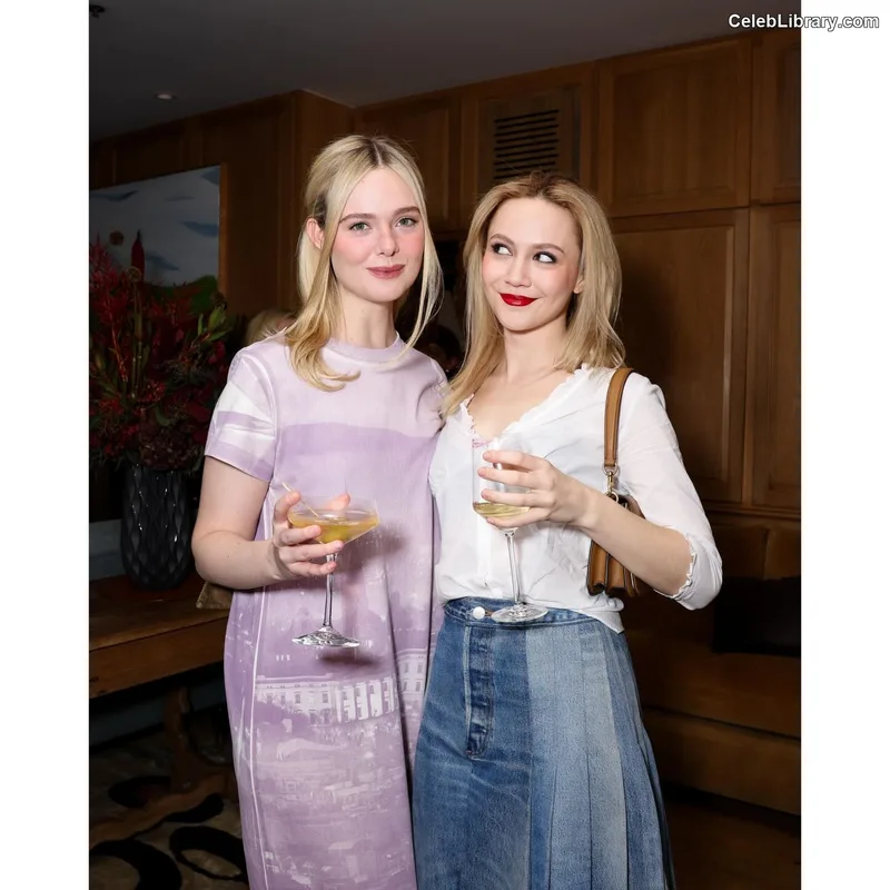 Iris Apatow photo 7 of 208