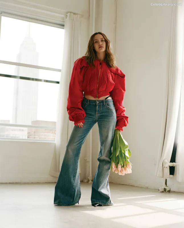 Iris Apatow photo 19 of 208