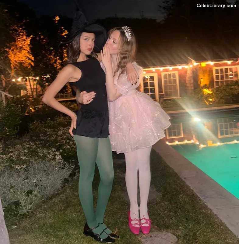 Iris Apatow photo 10 of 208