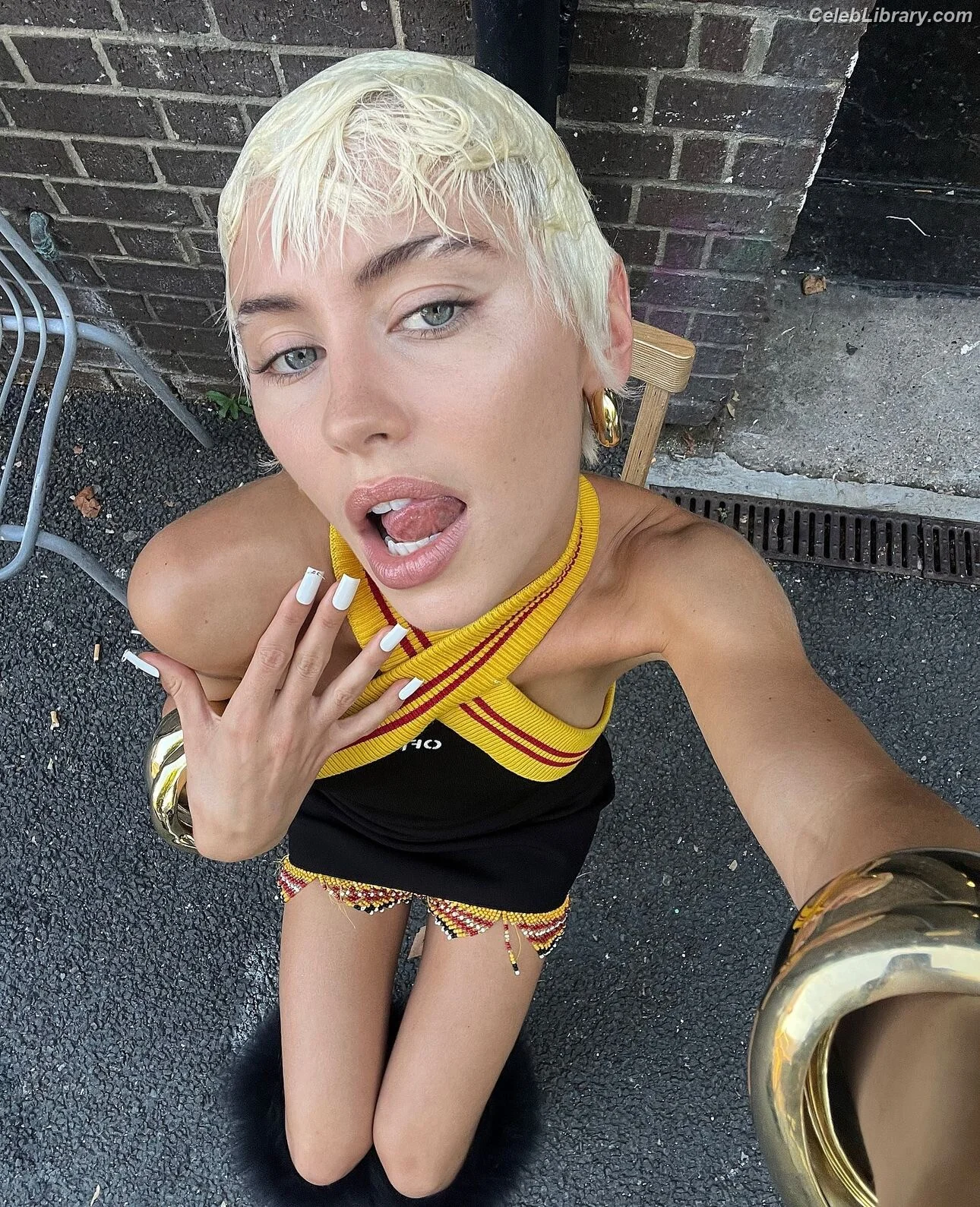 Iris Law photo 5 of 402