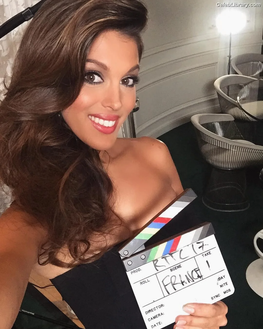 Iris Mittenaere photo 20 of 294