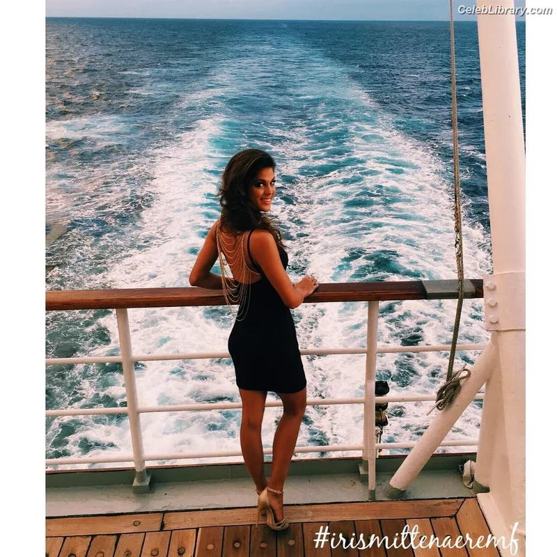 Iris Mittenaere photo 11 of 295