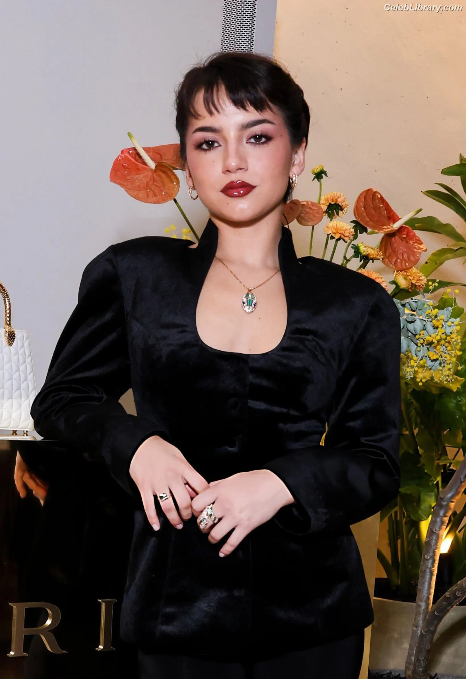 Isabela Merced photo 17 of 1796