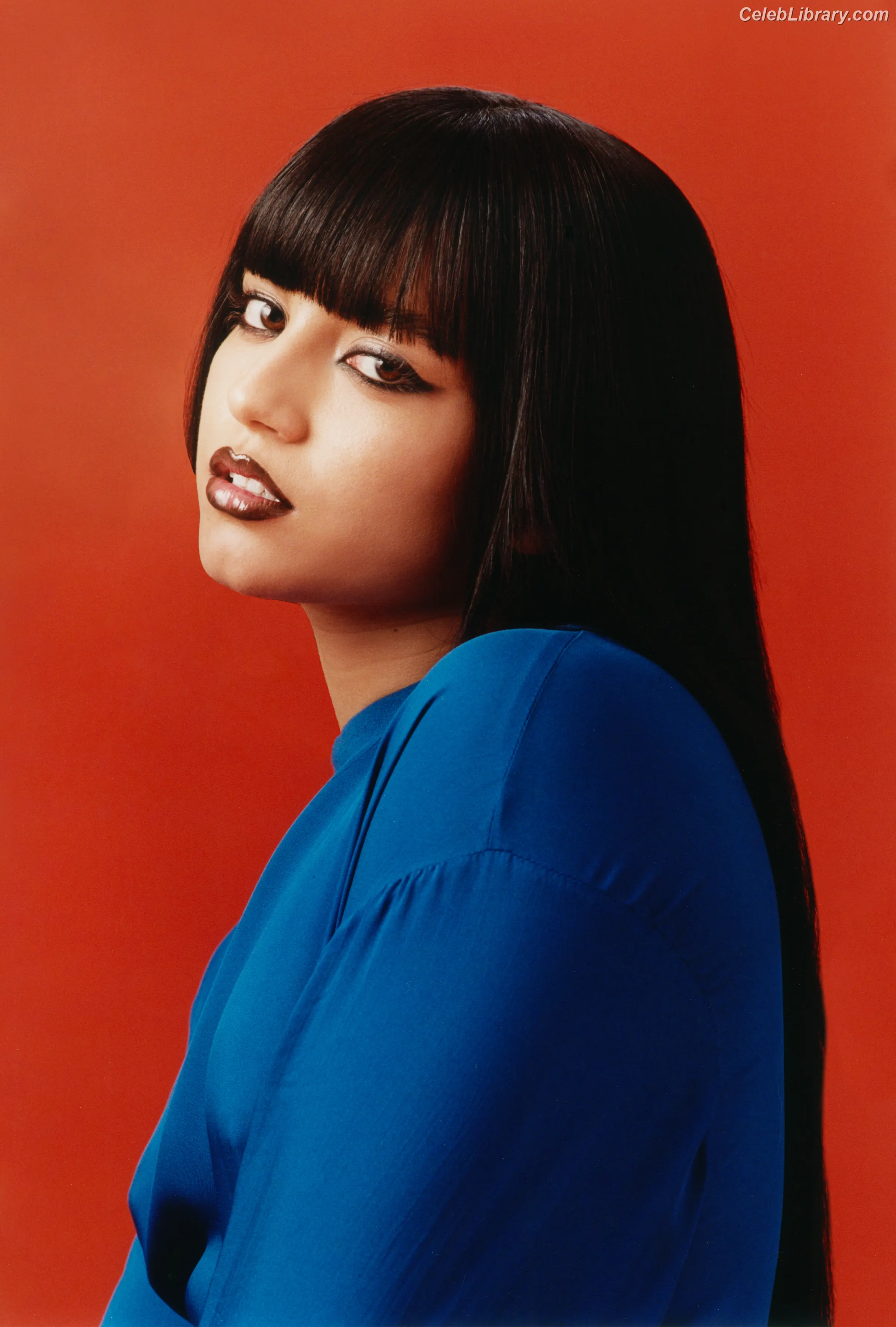 Isabela Merced photo 22 of 1796
