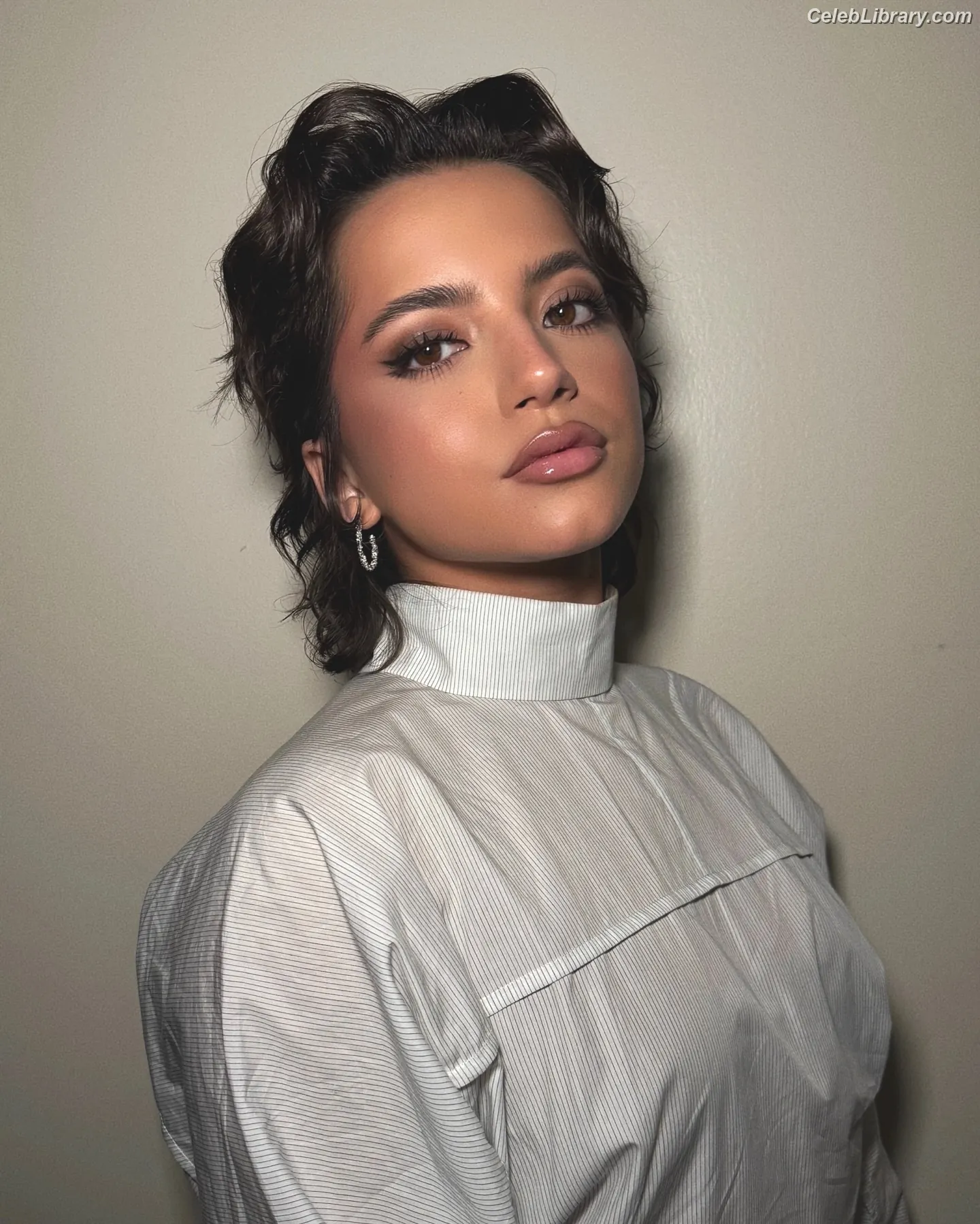 Isabela Merced photo 21 of 1796