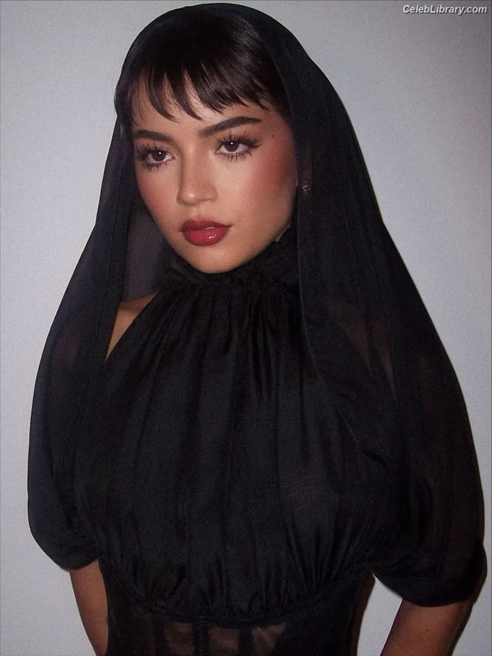 Isabela Merced photo 15 of 1796