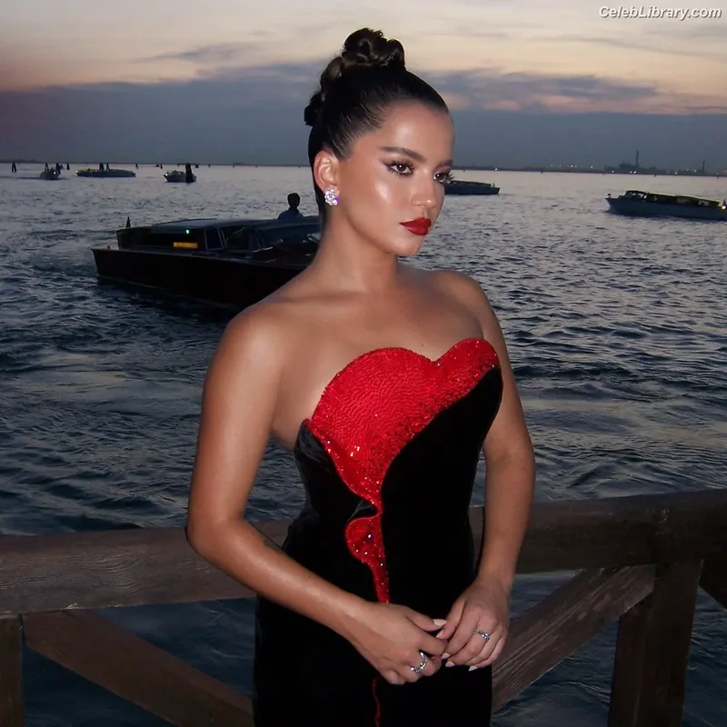 Isabela Merced photo 15 of 1797