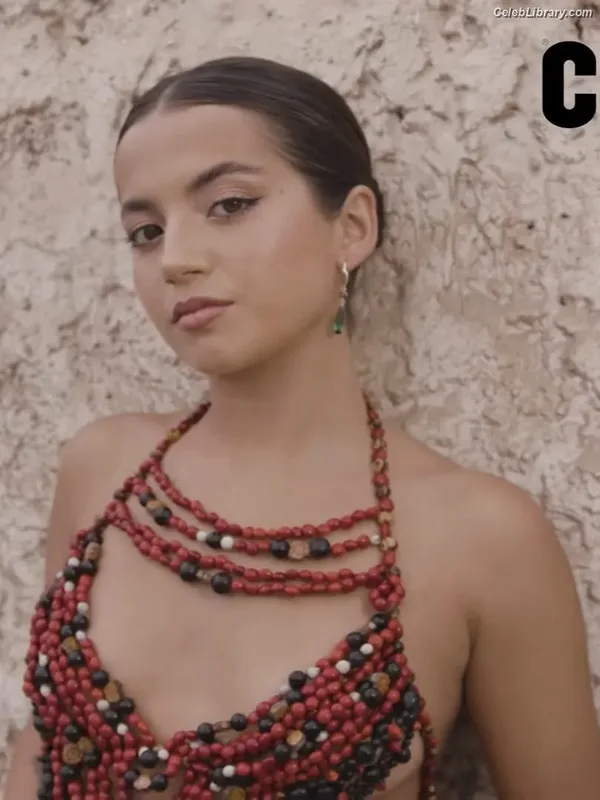 Isabela Merced photo 13 of 1797
