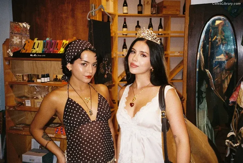 Isabela Merced photo 9 of 1797