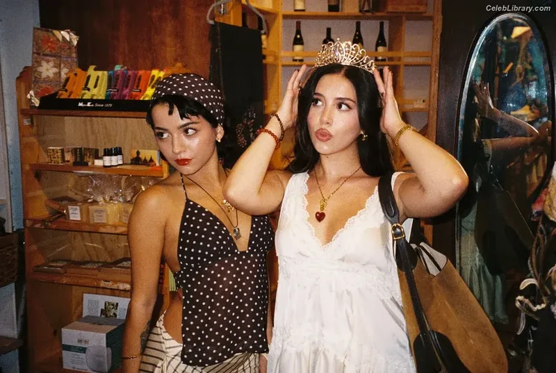 Isabela Merced photo 10 of 1797