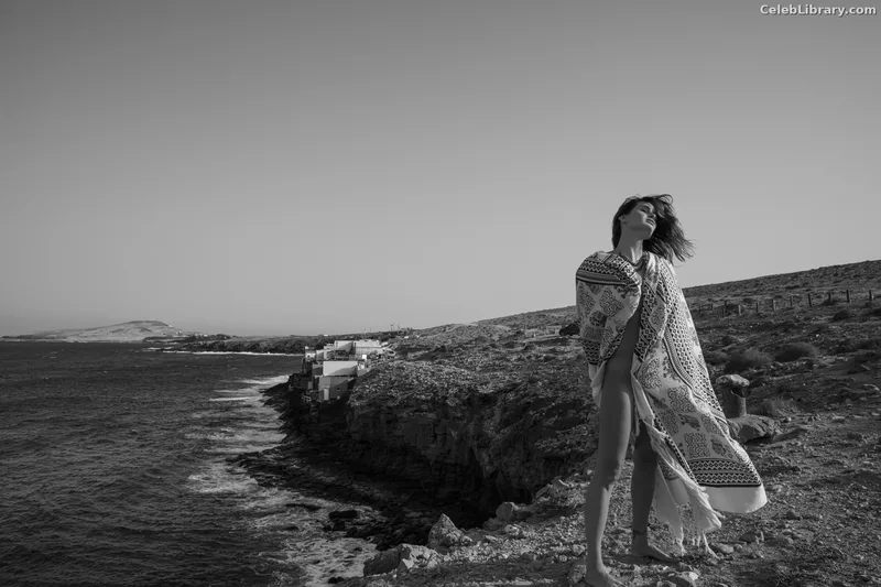 Isabeli Fontana photo 6 of 166