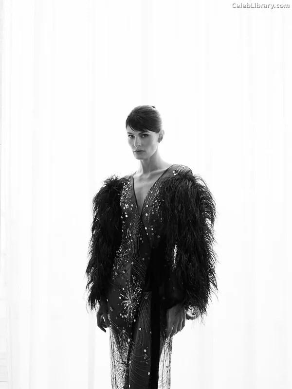 Isabeli Fontana photo 15 of 166