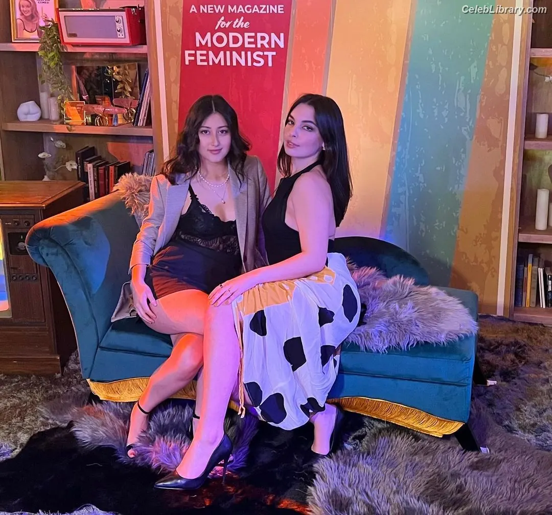 Isabella Gomez photo 12 of 479
