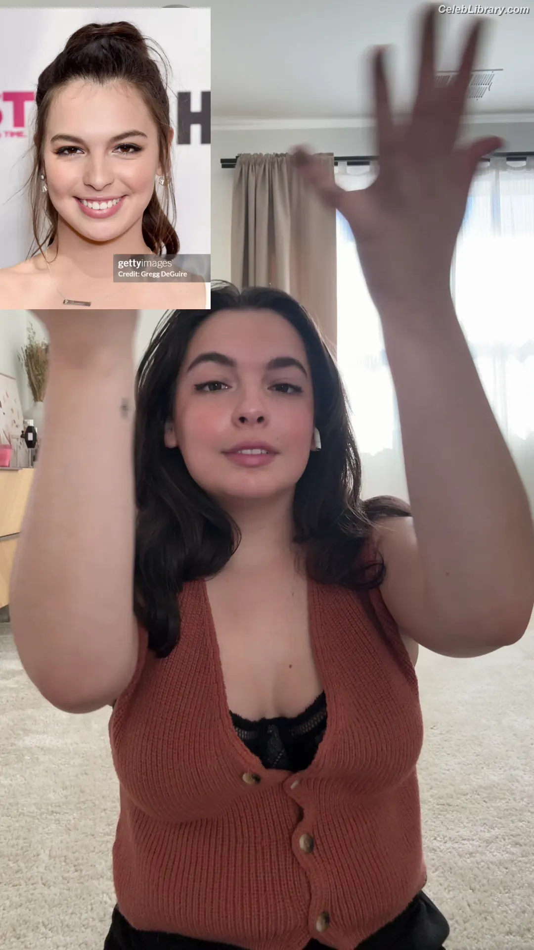 Isabella Gomez photo 12 of 479