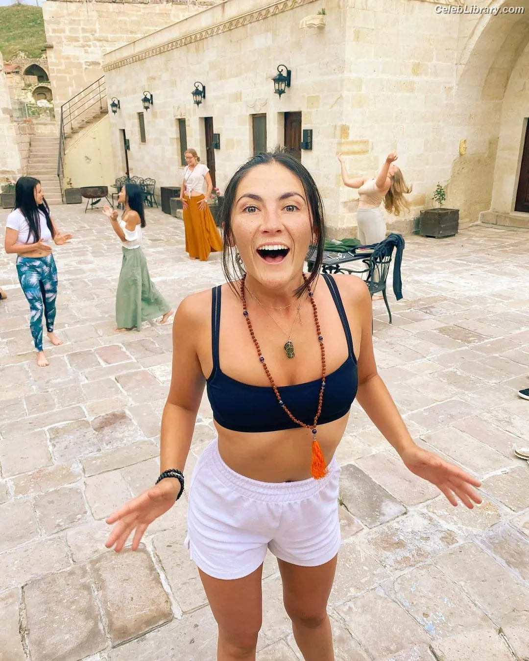 Isabelle Fuhrman photo 10 of 487