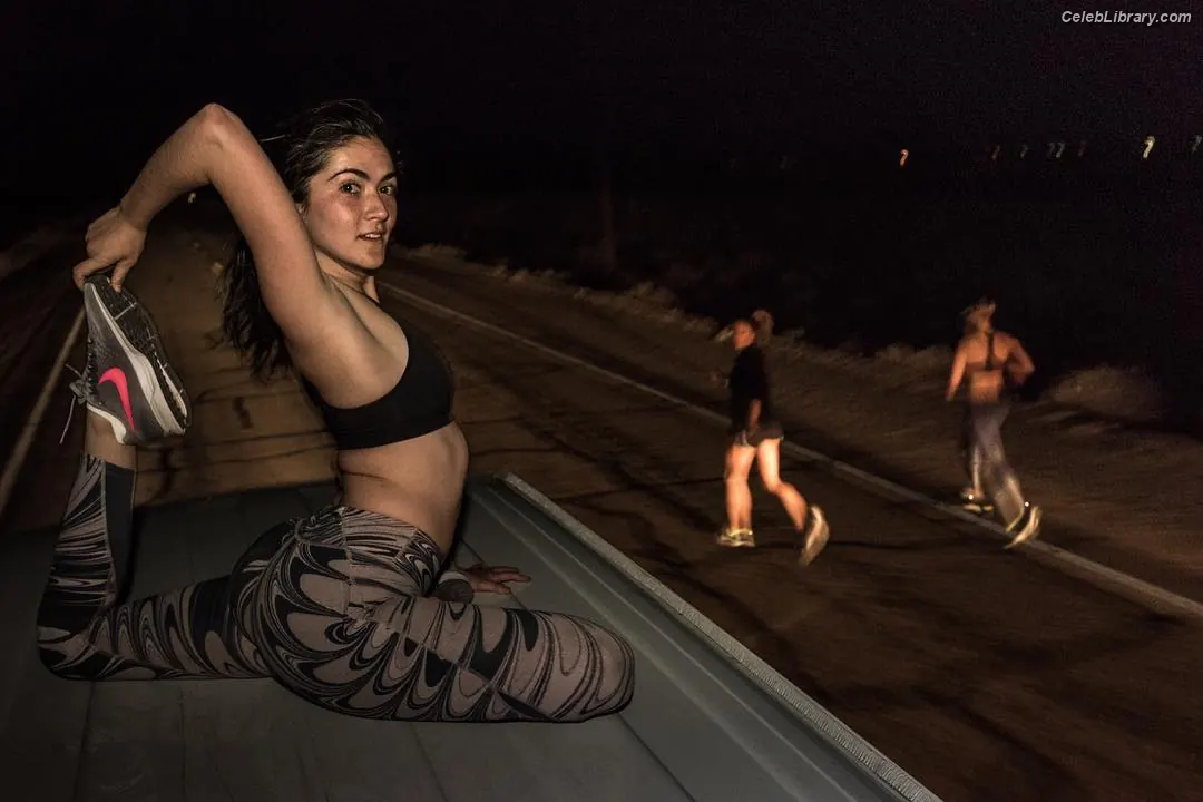 Isabelle Fuhrman photo 24 of 487