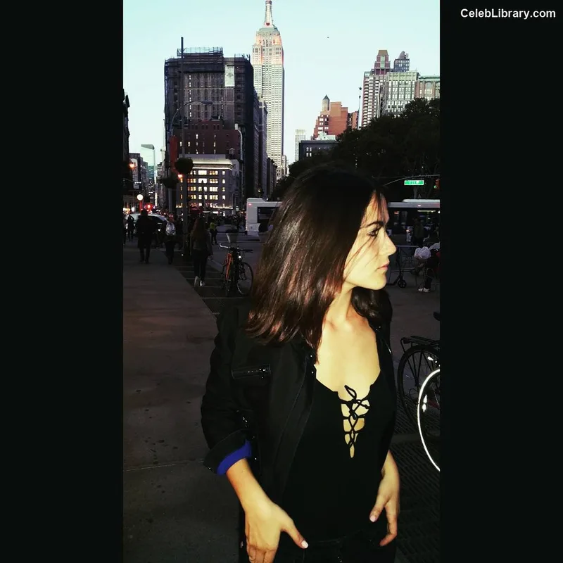 Isabelle Fuhrman photo 16 of 488