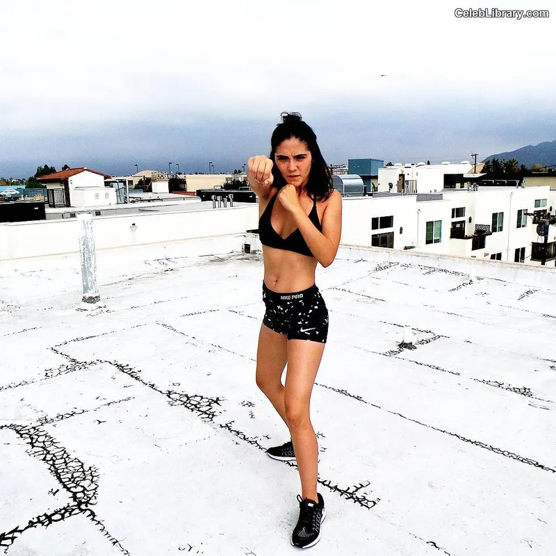 Isabelle Fuhrman photo 18 of 488
