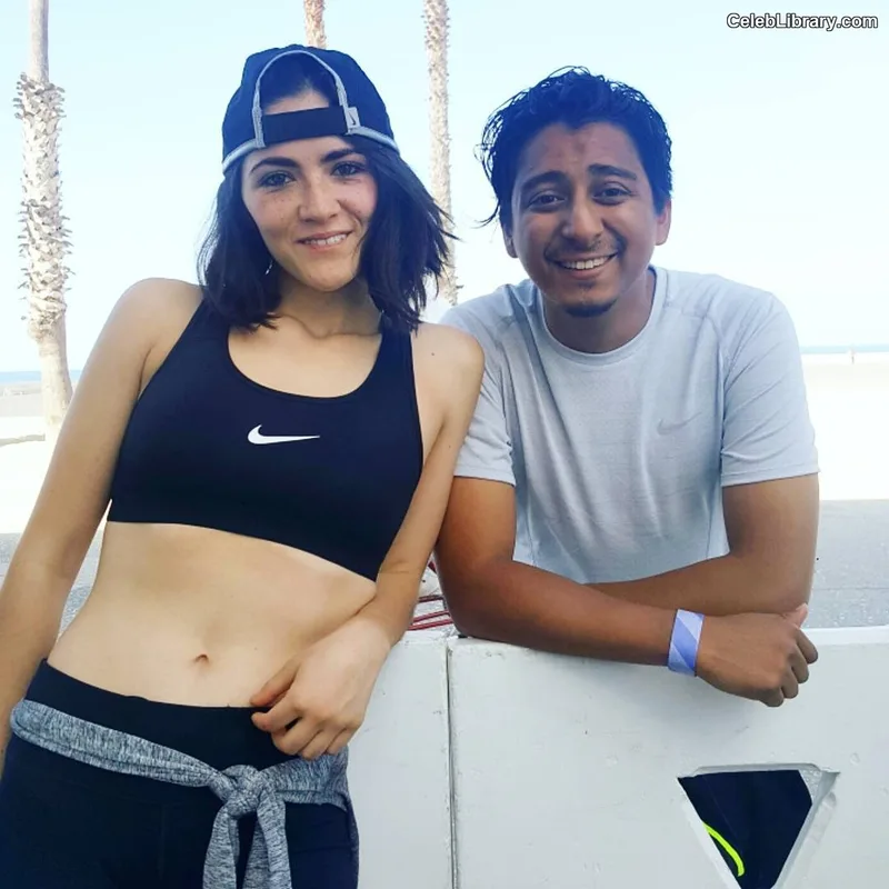 Isabelle Fuhrman photo 23 of 488